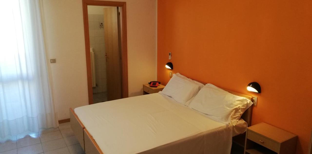 Hotel San Remo - All Inclusive - Fronte Mare - Spiaggia Privata Martinsicuro Esterno foto