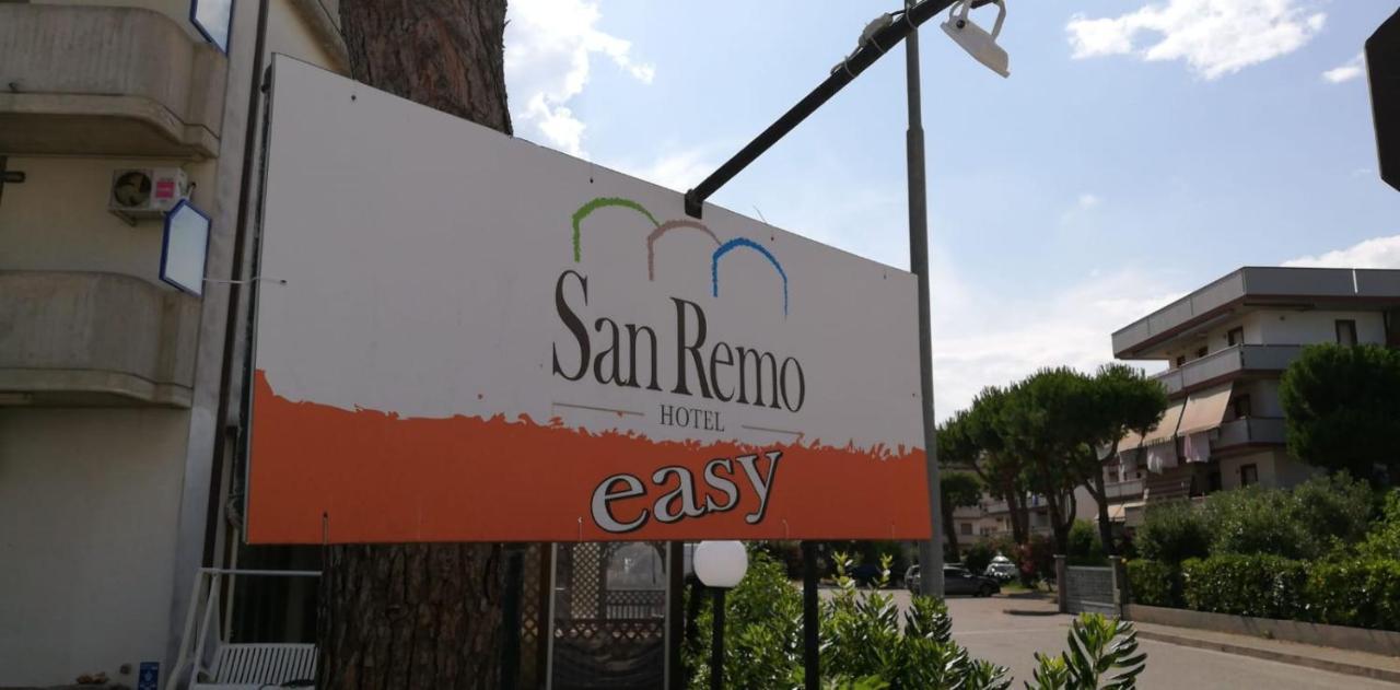 Hotel San Remo - All Inclusive - Fronte Mare - Spiaggia Privata Martinsicuro Esterno foto