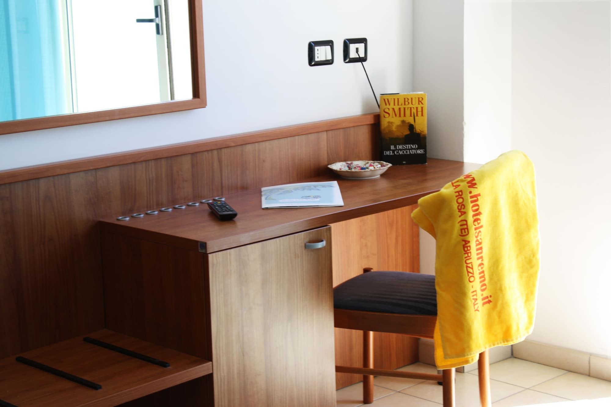 Hotel San Remo - All Inclusive - Fronte Mare - Spiaggia Privata Martinsicuro Esterno foto