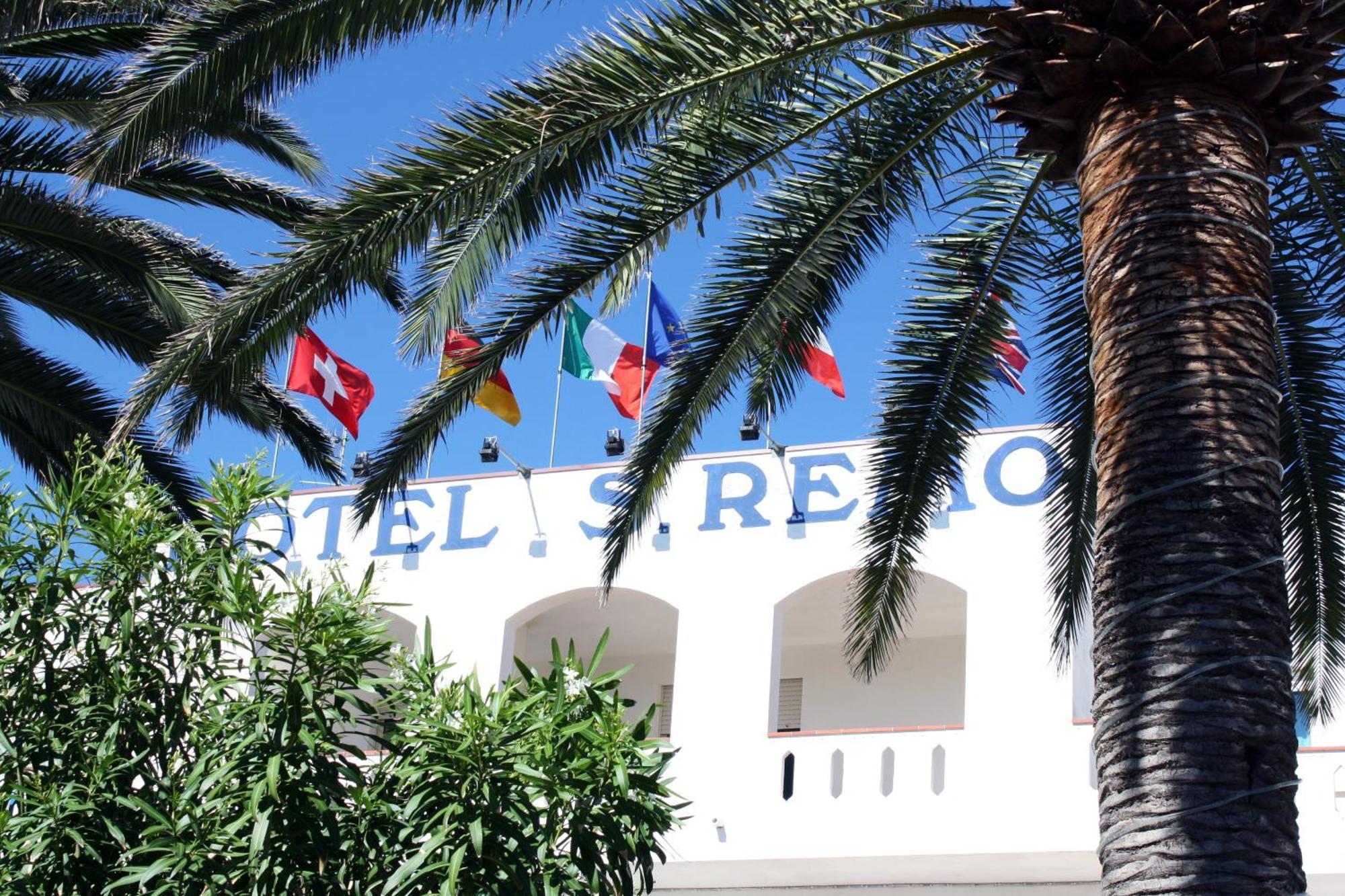 Hotel San Remo - All Inclusive - Fronte Mare - Spiaggia Privata Martinsicuro Esterno foto